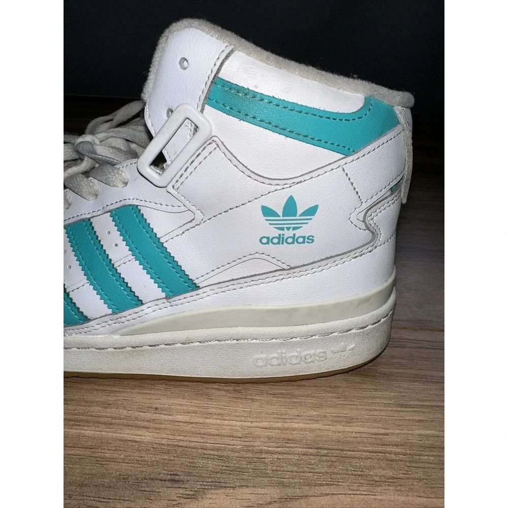 Size 9.5 - adidas‎ Forum Mid White Mint Rush W